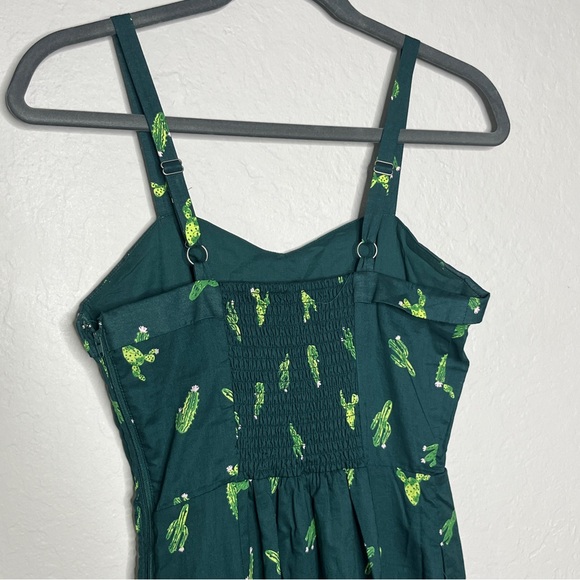 ModCloth Cactus Interest Achieved Midi Dress XS with pockets! - Picture 8 of 8